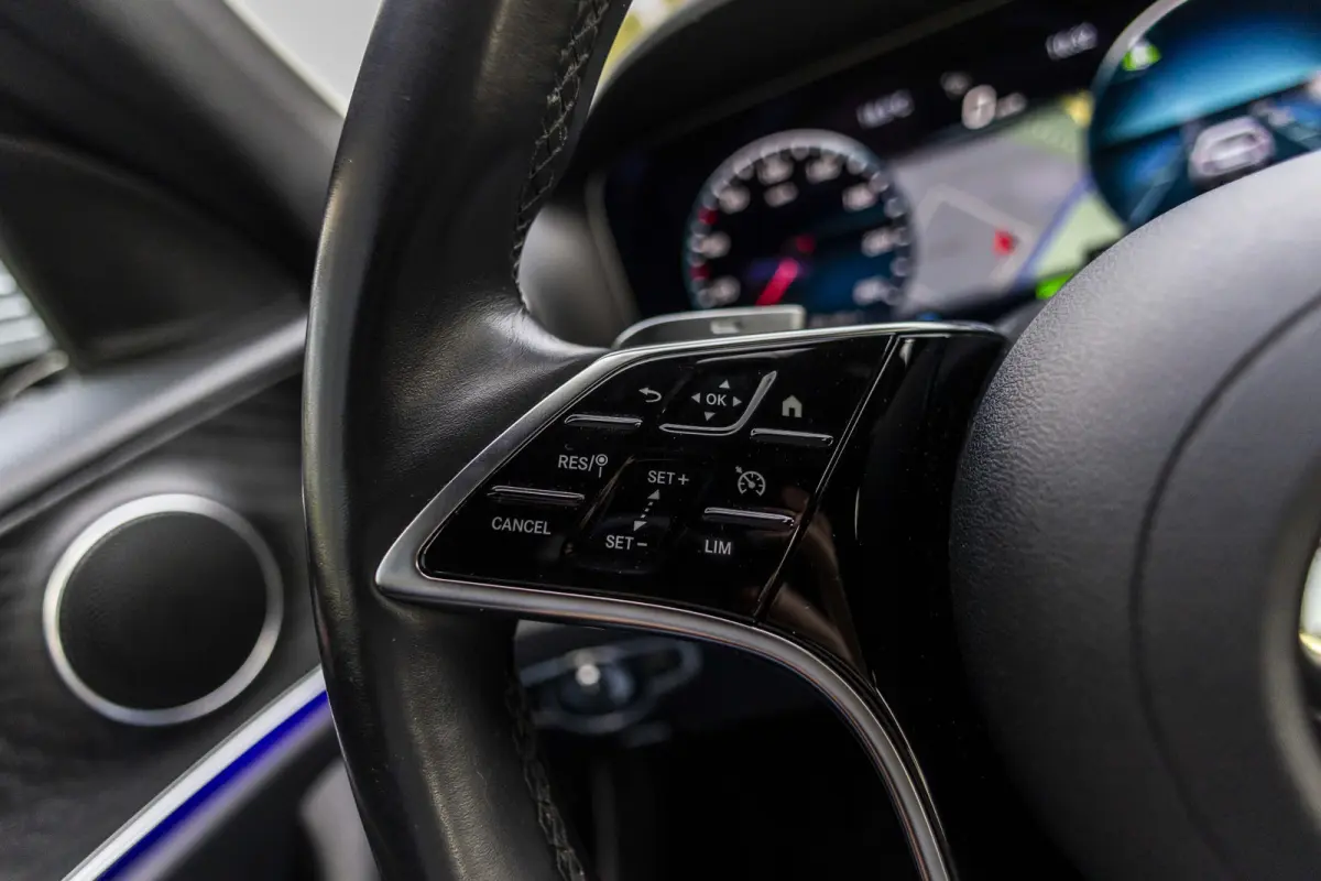 300 e Business Solution Luxury