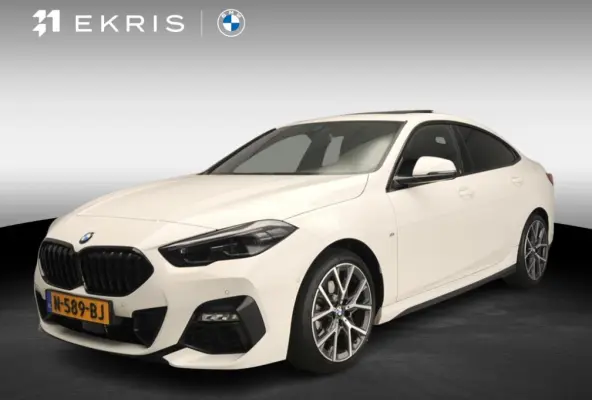 218i | M-Sportpakket | LED | HUD | Panoramadak | Stoelverwarming | DAB | Hifi speakers | Alu 18 inch