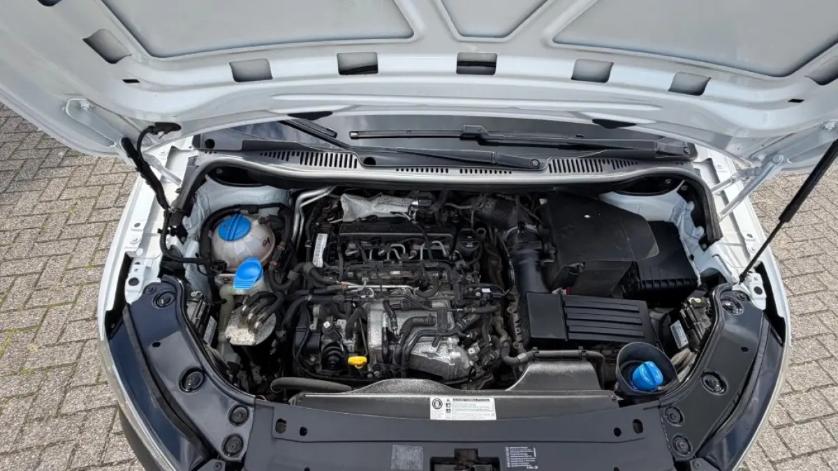 2.0 TDI 75KW 102PK EURO 6 AIRCO/ DUBBELE SCHUIFDEUR/ BEDRIJFSWAGENINRICHTING/ 100% DEALERONDERHOUDEN