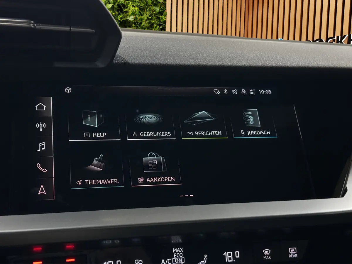 30 TFSI Advanced edition | Adaptive Cruise | Zwart optiek | Sportstoelen | LED | Stoelverwarming | Virtual Cockpit