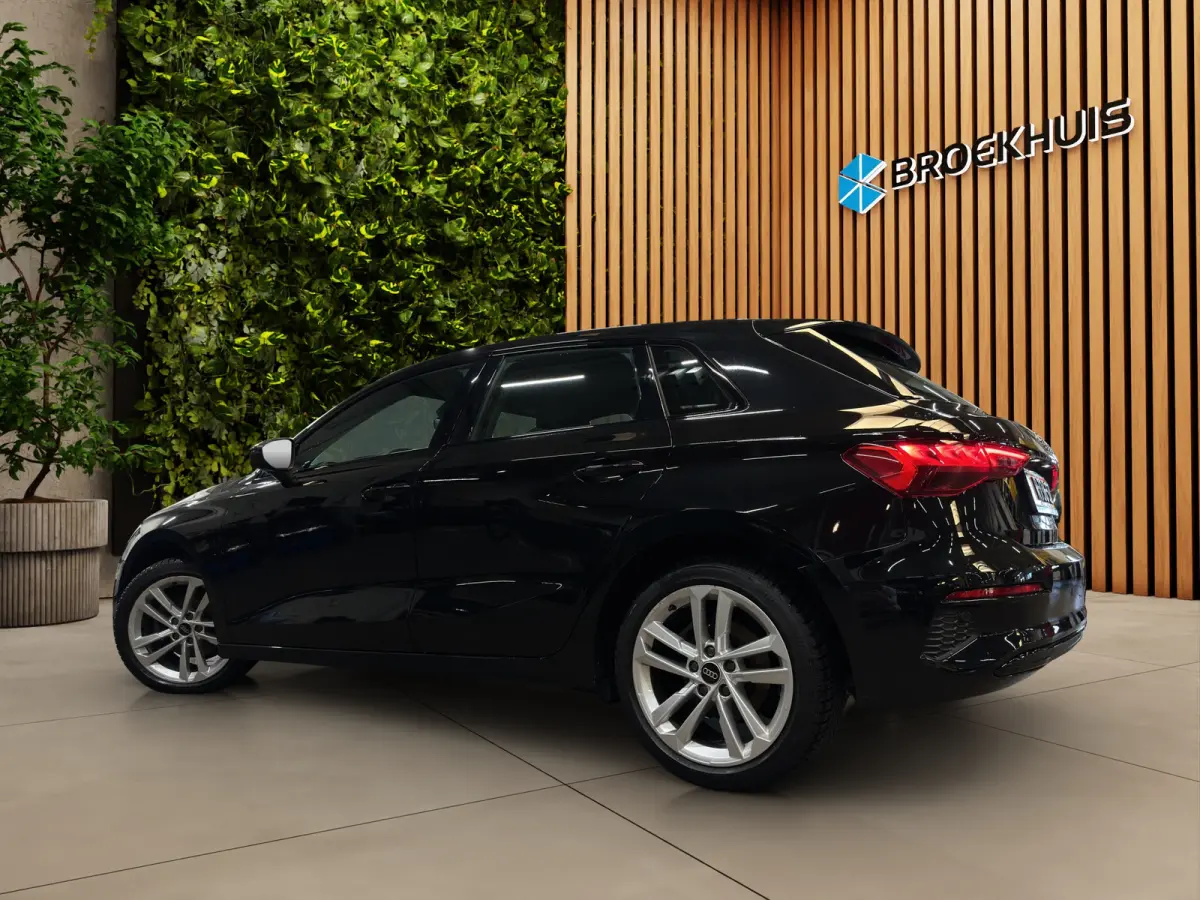 30 TFSI Advanced edition | Adaptive Cruise | Zwart optiek | Sportstoelen | LED | Stoelverwarming | Virtual Cockpit