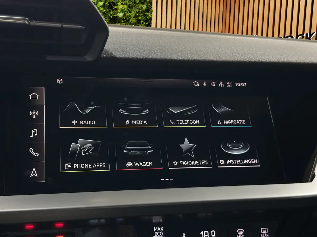 30 TFSI Advanced edition | Adaptive Cruise | Zwart optiek | Sportstoelen | LED | Stoelverwarming | Virtual Cockpit