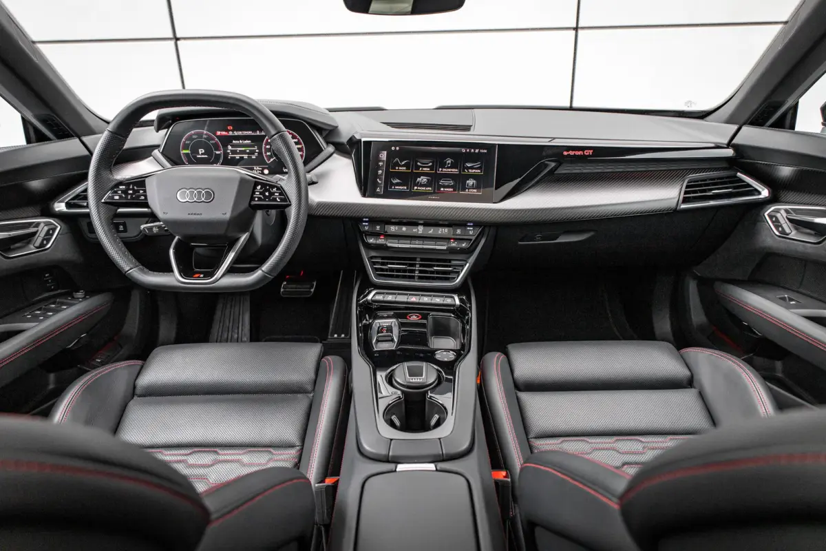 S 592pk | 21" LMV | Head-up | Panoramadak | B&O Audio | Luchtvering | 360 Camera | Carbon Interieur