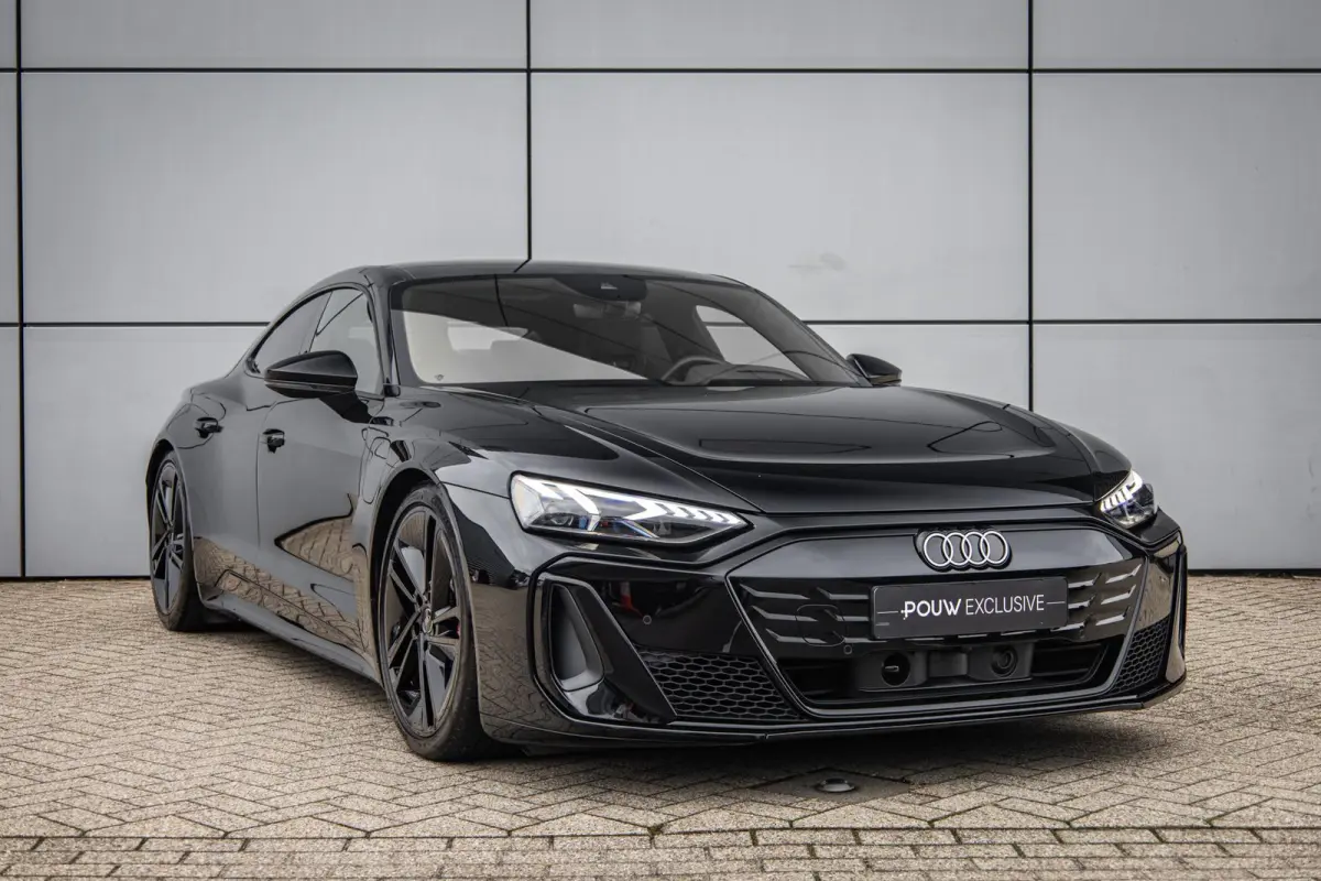 S 592pk | 21" LMV | Head-up | Panoramadak | B&O Audio | Luchtvering | 360 Camera | Carbon Interieur
