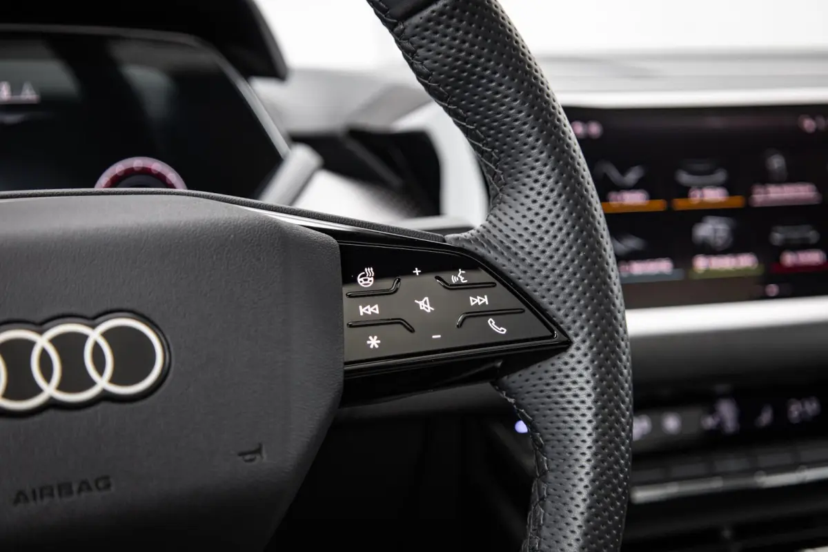 S 592pk | 21" LMV | Head-up | Panoramadak | B&O Audio | Luchtvering | 360 Camera | Carbon Interieur