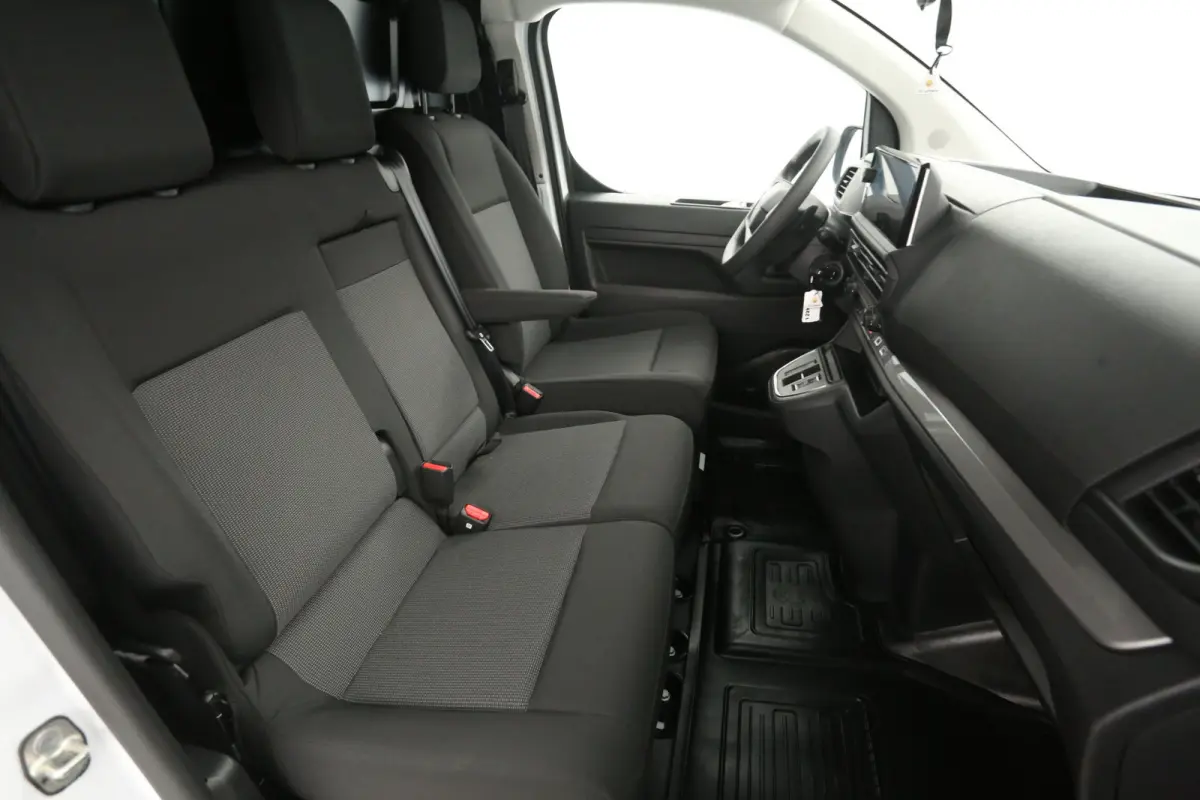 Electric 75 kWh Range L2H1 | NIEUW | Snelladen | SOH 98% | Virtual | Airco | Camera | Cruise | 3 Zits | Carplay | Navi