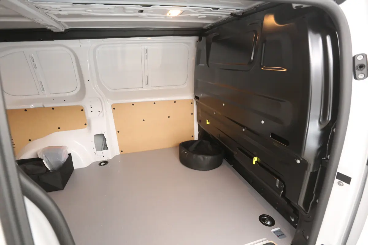Electric 75 kWh Range L2H1 | NIEUW | Snelladen | SOH 98% | Virtual | Airco | Camera | Cruise | 3 Zits | Carplay | Navi