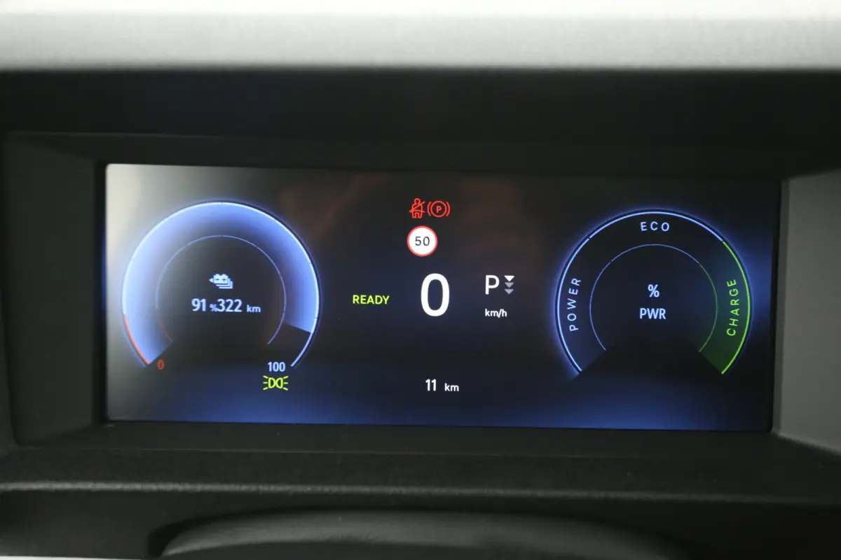 Electric 75 kWh Range L2H1 | NIEUW | Snelladen | SOH 98% | Virtual | Airco | Camera | Cruise | 3 Zits | Carplay | Navi
