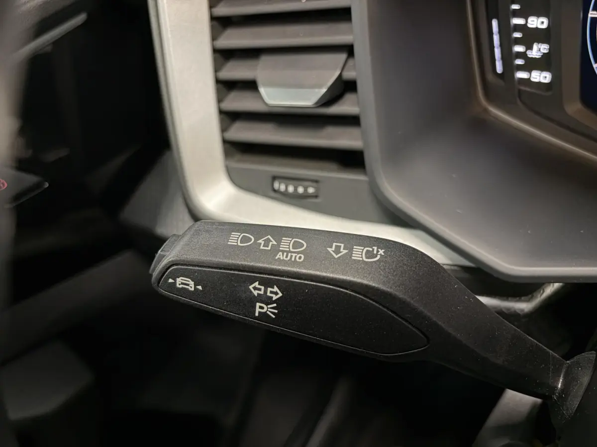 25 TFSI Pro Line Navigatie Airco Apple Carplay/ Android auto
