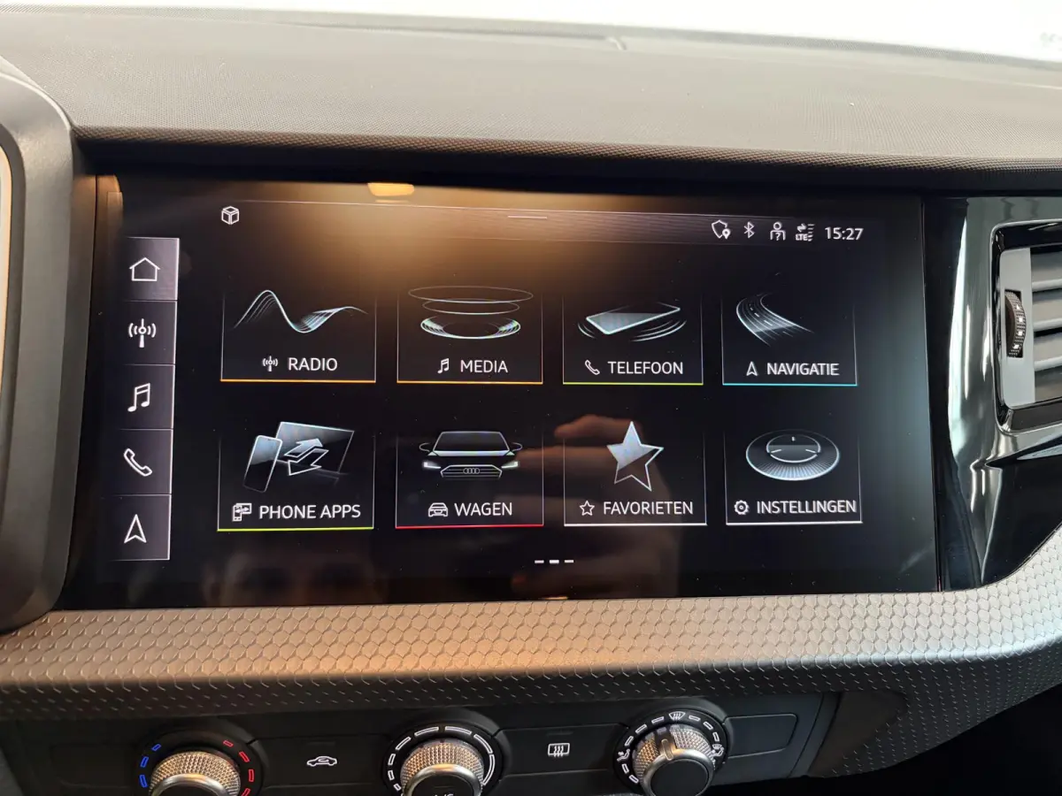 25 TFSI Pro Line Navigatie Airco Apple Carplay/ Android auto