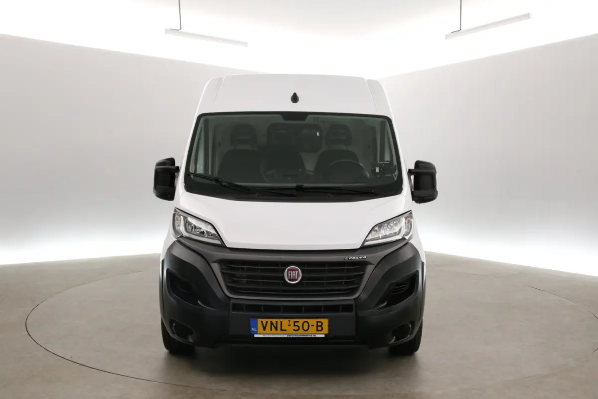 E-Ducato 79 kWh Long Range L3H2 | Airco | Camera | 3 Zits | Navi | Parkeersens.