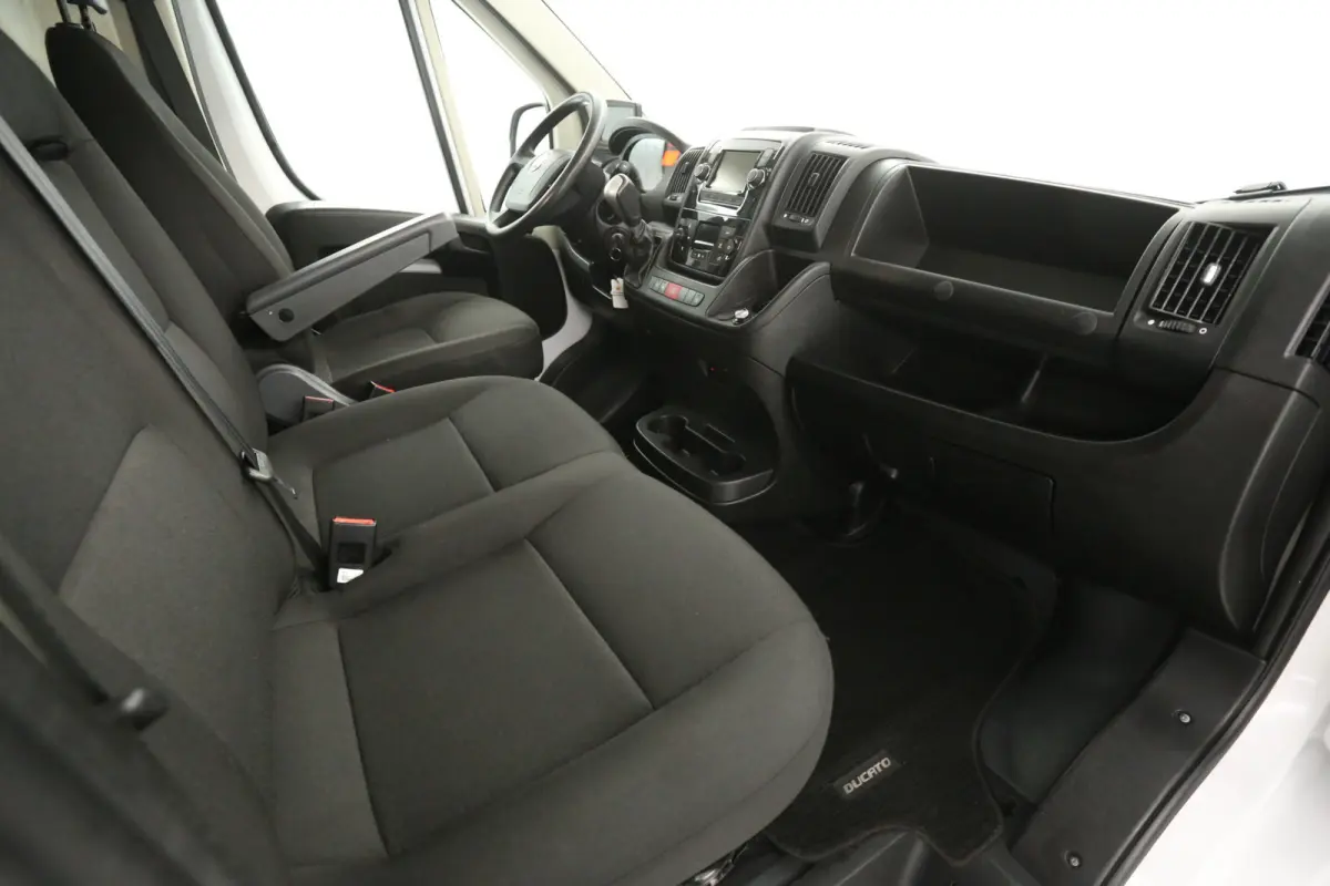 E-Ducato 79 kWh Long Range L3H2 | Airco | Camera | 3 Zits | Navi | Parkeersens.