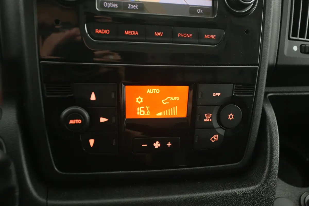 E-Ducato 79 kWh Long Range L3H2 | Airco | Camera | 3 Zits | Navi | Parkeersens.