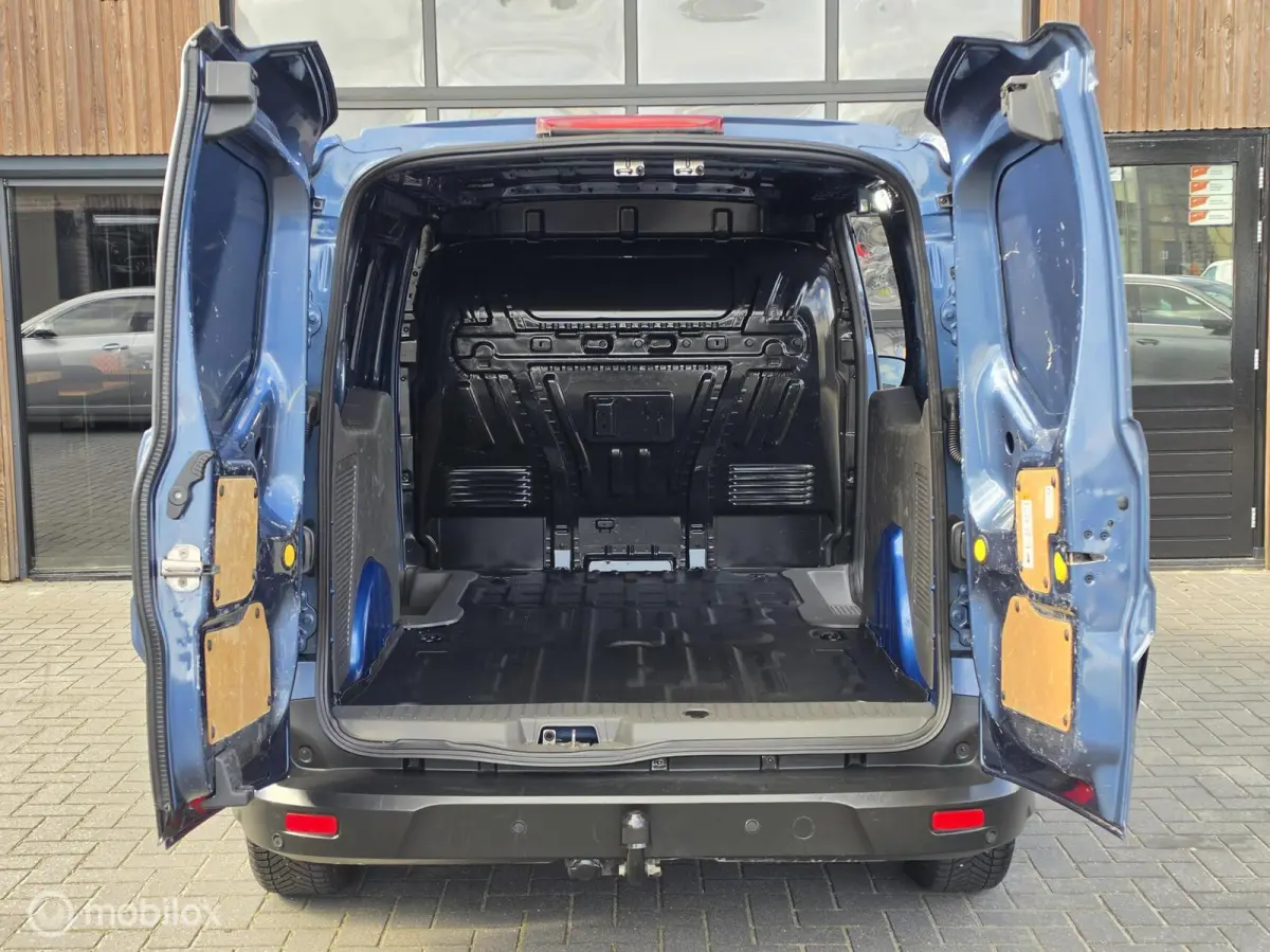 1.5 ECOBLUE L2 CAMERA CARPLAY SCHUIFDEUR
