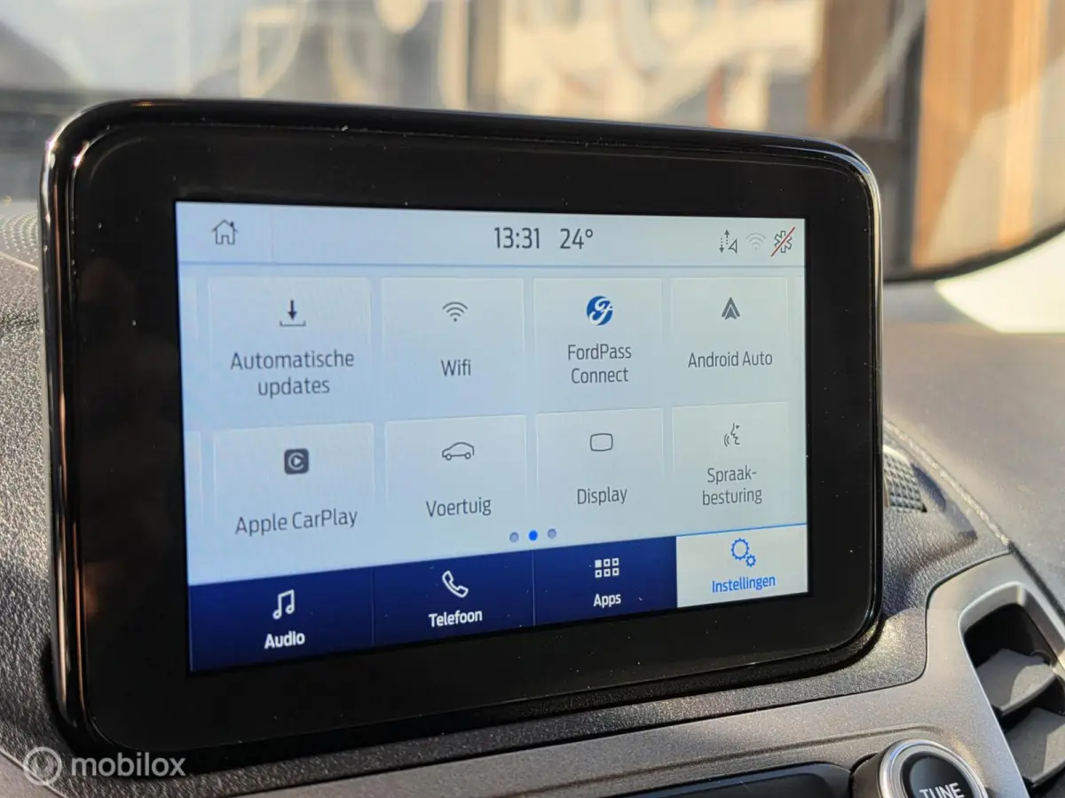 1.5 ECOBLUE L2 CAMERA CARPLAY SCHUIFDEUR