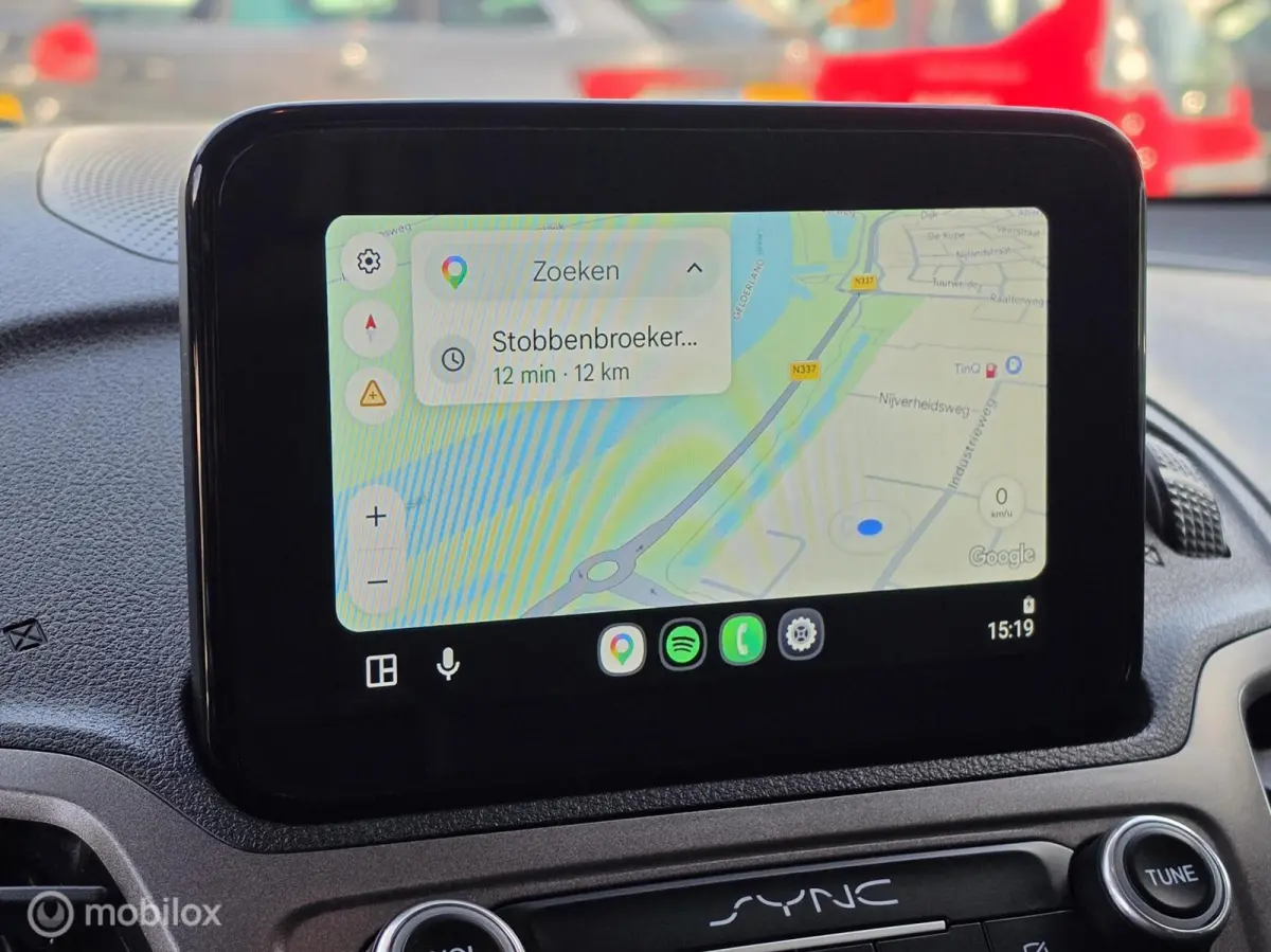 1.5 ECOBLUE L2 CAMERA CARPLAY SCHUIFDEUR