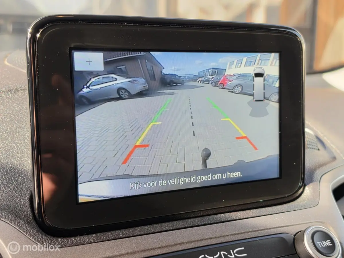 1.5 ECOBLUE L2 CAMERA CARPLAY SCHUIFDEUR