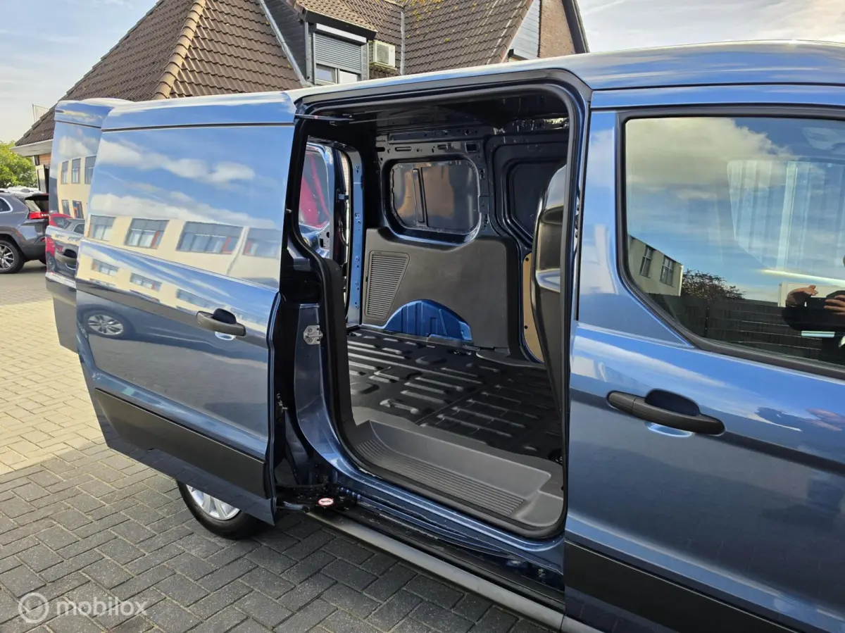 1.5 ECOBLUE L2 CAMERA CARPLAY SCHUIFDEUR