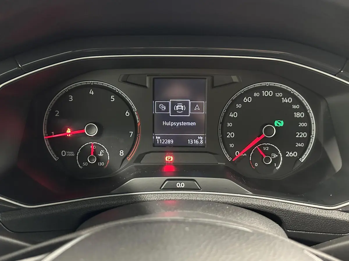 1.5 TSI R Line NAVI CAMERA PANO TREKHAAK CARPLAY ECC ADAPTIEF CRUISE.