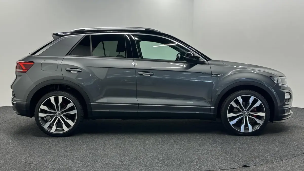 1.5 TSI R Line NAVI CAMERA PANO TREKHAAK CARPLAY ECC ADAPTIEF CRUISE.