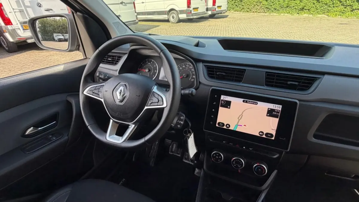 1.5 DCI 55KW 75PK EURO 6 NAVIGATIE/ AIRCO/ CRUISE CONTROL/ PARKEERSENSOREN/ CAMERA/ 100% DEALERONDERHOUDEN