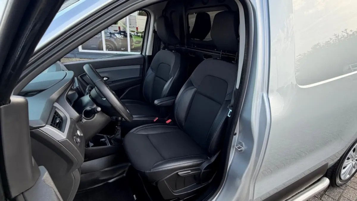 1.5 DCI 55KW 75PK EURO 6 NAVIGATIE/ AIRCO/ CRUISE CONTROL/ PARKEERSENSOREN/ CAMERA/ 100% DEALERONDERHOUDEN