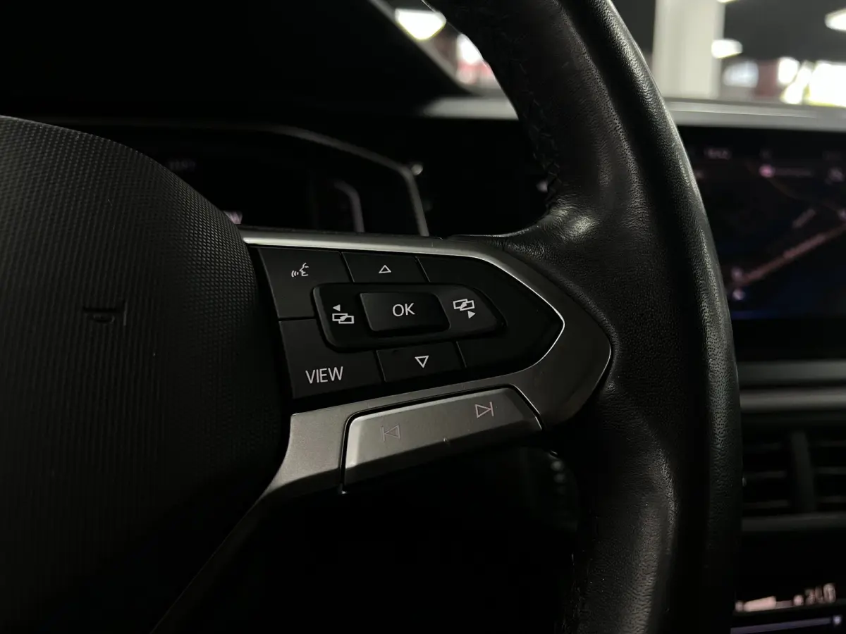 1.0 TSI | IQ-light |Carplay|SideAssist|Clima