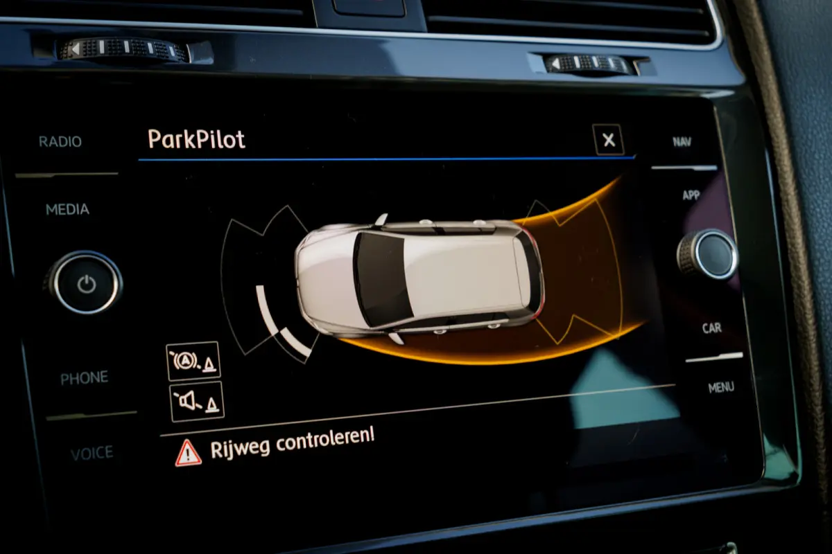 1.6 TDi Comfortline DSG | Adap. Cruise | Carplay | PDC | Climatronic | Navigatie