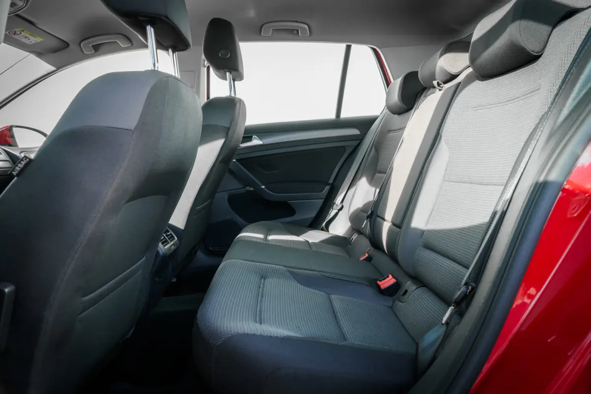1.6 TDi Comfortline DSG | Adap. Cruise | Carplay | PDC | Climatronic | Navigatie
