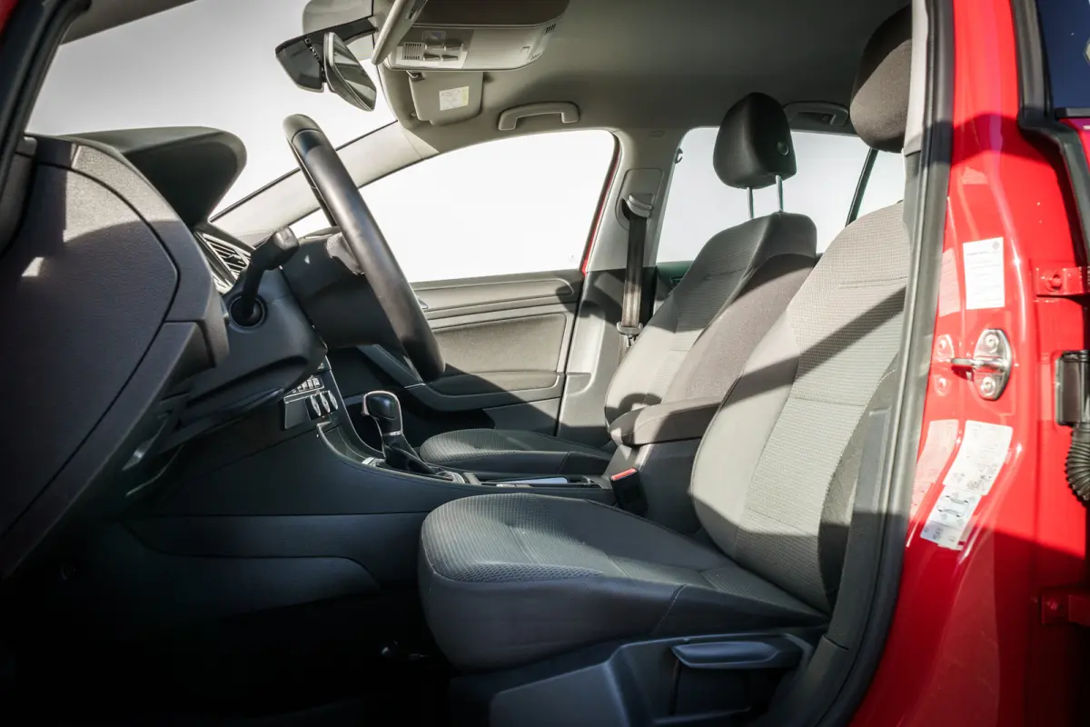 1.6 TDi Comfortline DSG | Adap. Cruise | Carplay | PDC | Climatronic | Navigatie