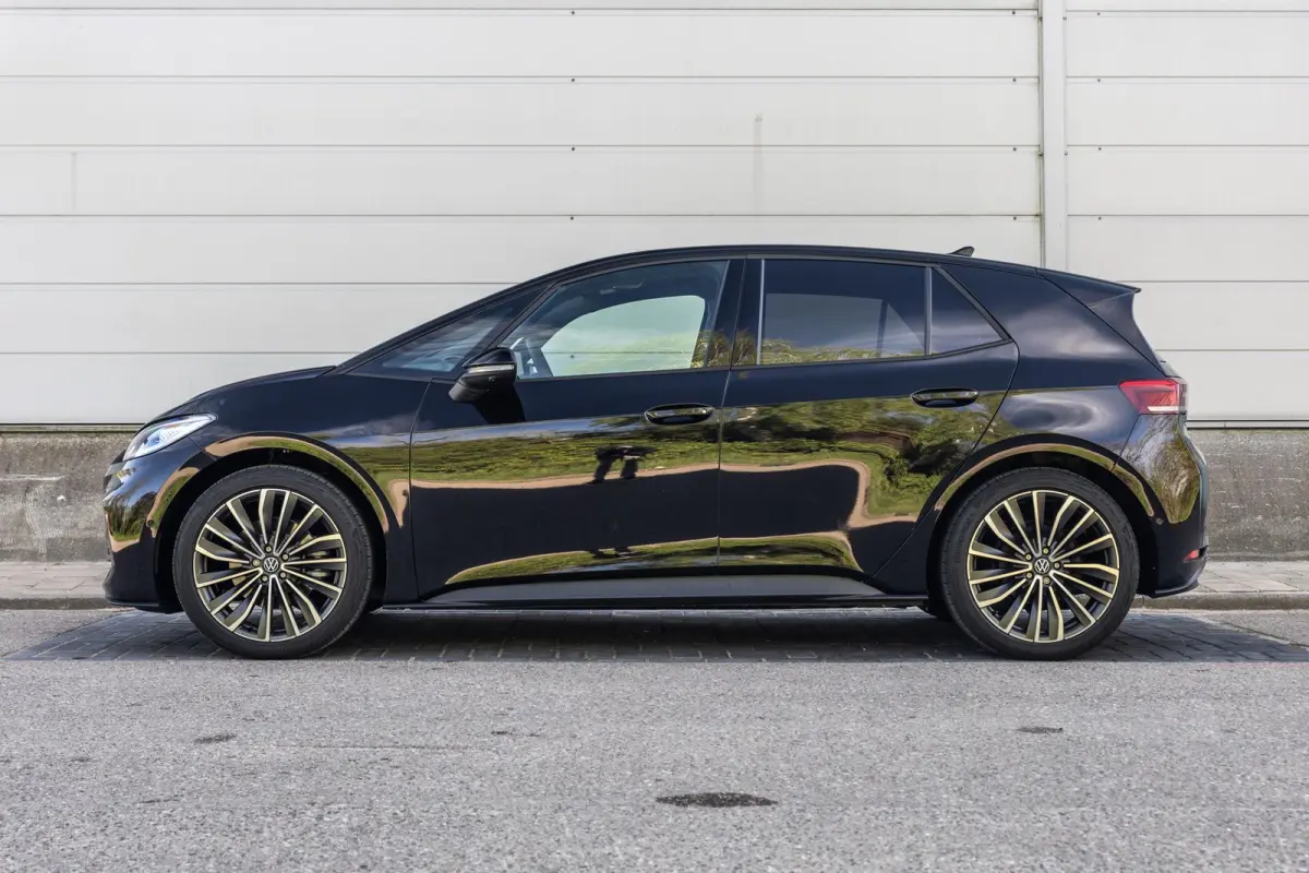 204pk Pro Limited Edition 59 kWh | Panoramadak | Stuenhaak | Interieur Pakket
