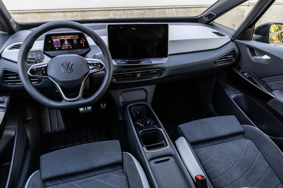 204pk Pro Limited Edition 59 kWh | Panoramadak | Stuenhaak | Interieur Pakket