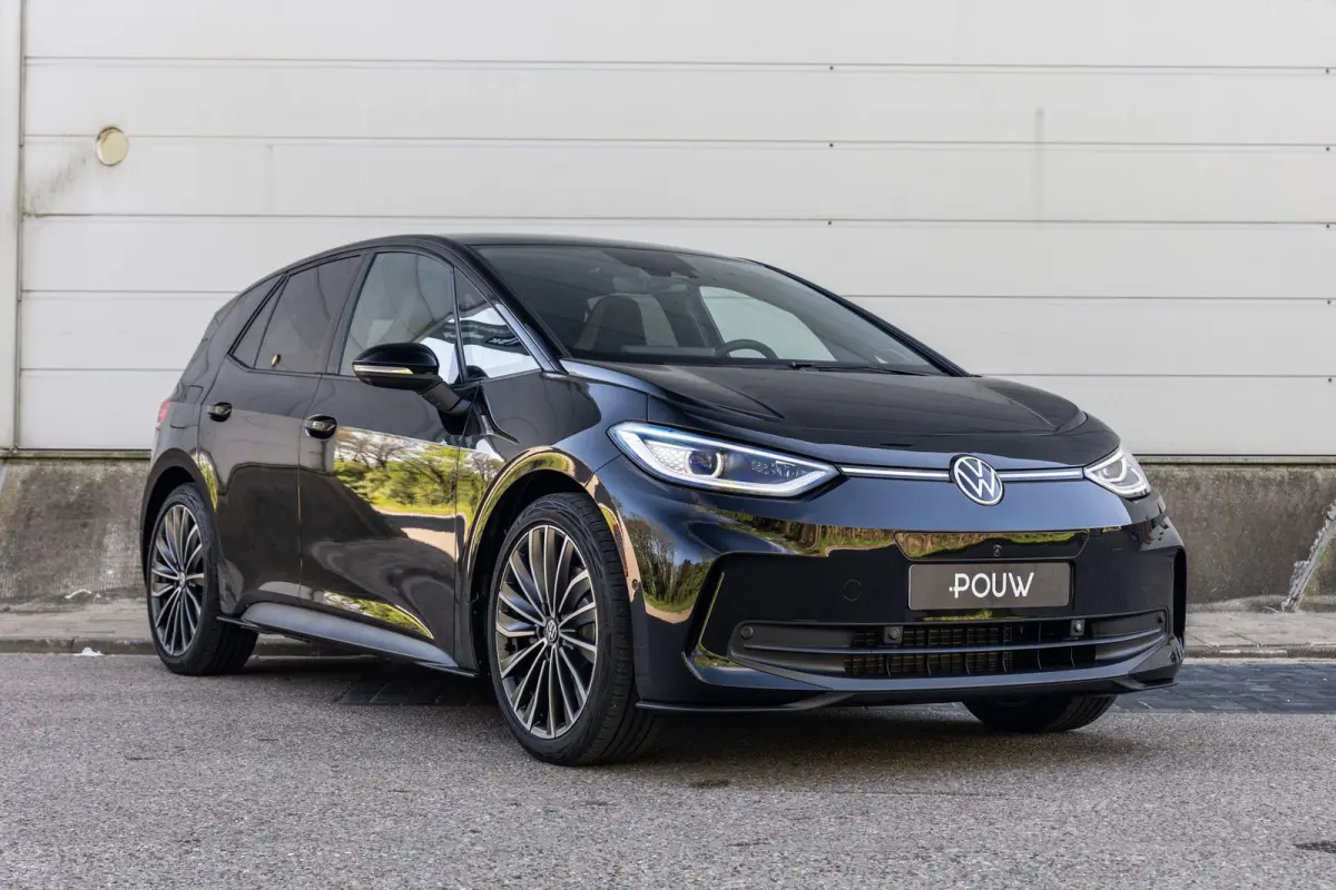 204pk Pro Limited Edition 59 kWh | Panoramadak | Stuenhaak | Interieur Pakket