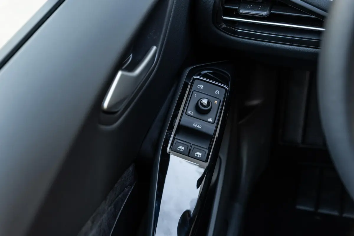 204pk Pro Limited Edition 59 kWh | Panoramadak | Stuenhaak | Interieur Pakket