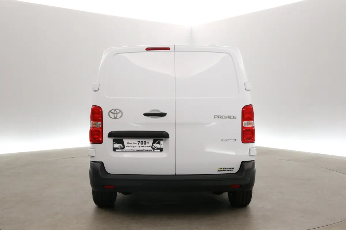Electric 75 kWh L2H1 Range | NIEUW | Snelladen | SOH 97% | Virtual | Airco | Camera | Cruise | 3 Zits | Carplay | Parkeersens.