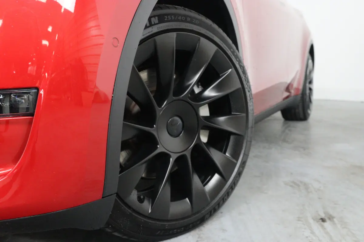 Long Range AWD 75 kWh | SOH 93% | Trekhaak | Leder | Pano | Camera | Stoel/Stuurverwarming | Cruise Adaptive | Clima | Navi | LED