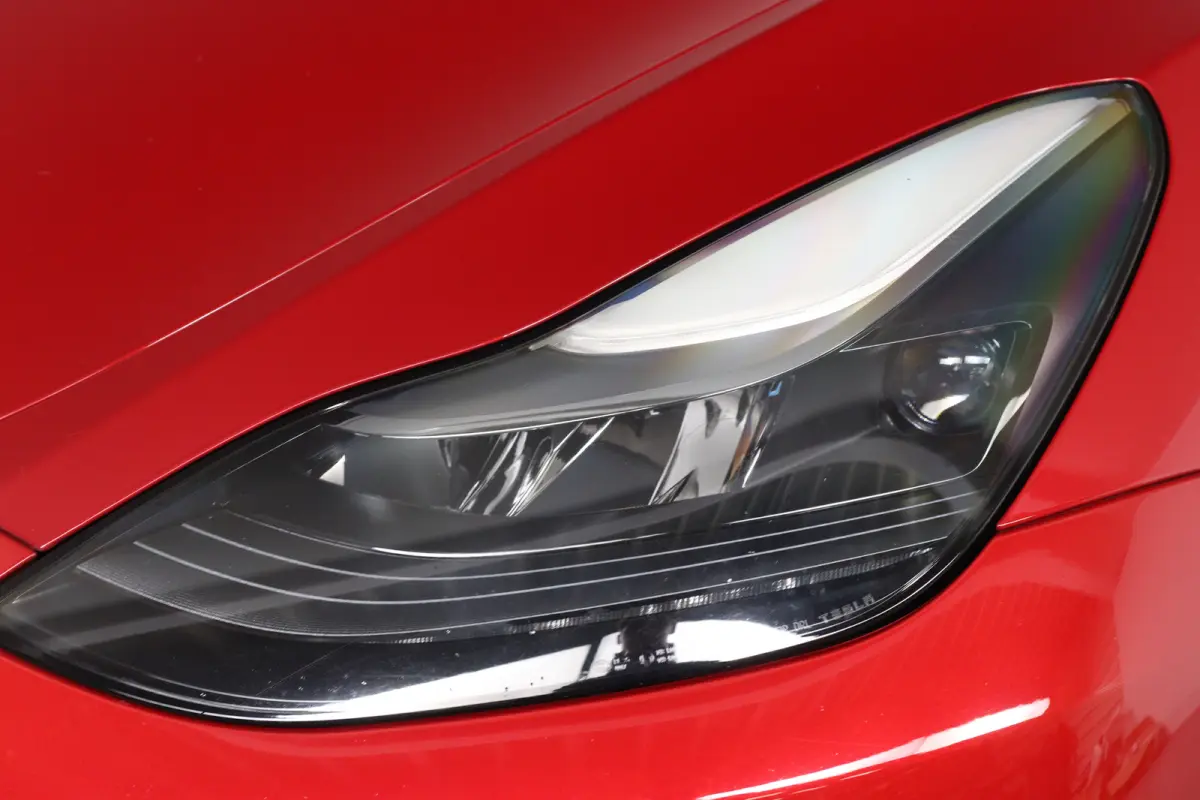 Long Range AWD 75 kWh | SOH 93% | Trekhaak | Leder | Pano | Camera | Stoel/Stuurverwarming | Cruise Adaptive | Clima | Navi | LED