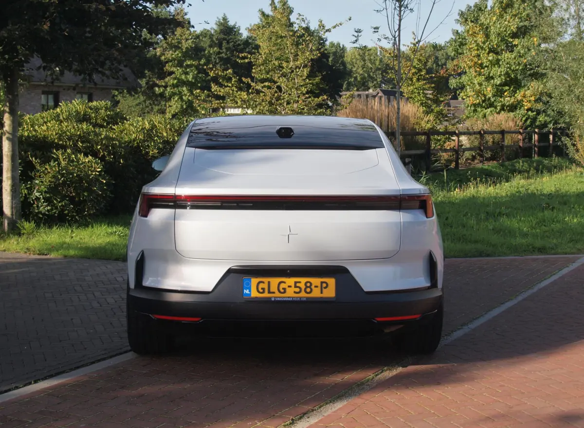 Long Range Single motor 100 kWh | NL-Auto | Panoramadak | WLPT actieradius: 620 KM | 360 Camera | Sfeerverlichting |
