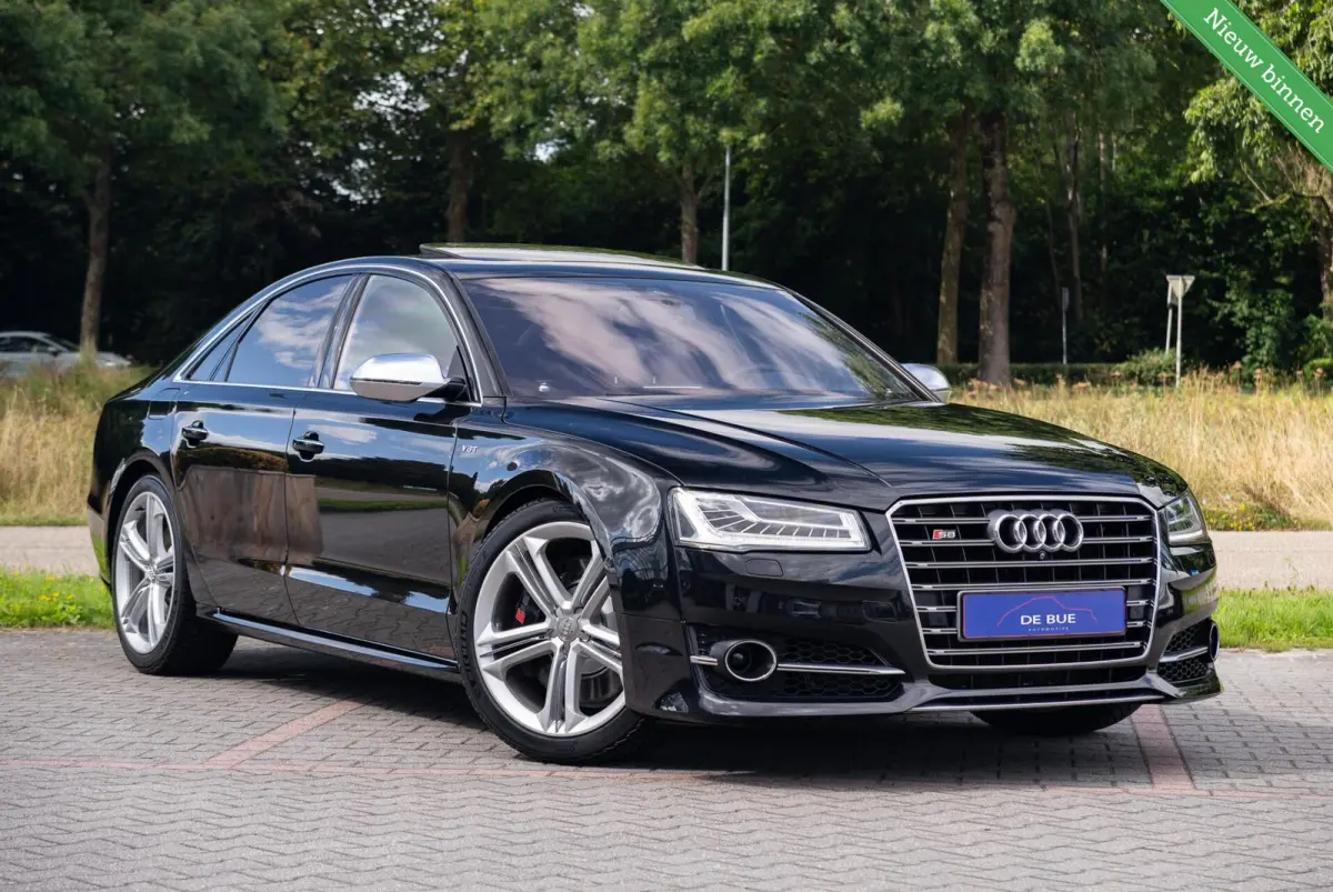 4.0 V8 TFSI S8 Quattro MY 2015|Org.NL NAP|1ste Eig.|B&O Advanced|Nachtzicht|Panoramadak|Soft Close|Massage|Top Conditie|Dealer Onderhouden