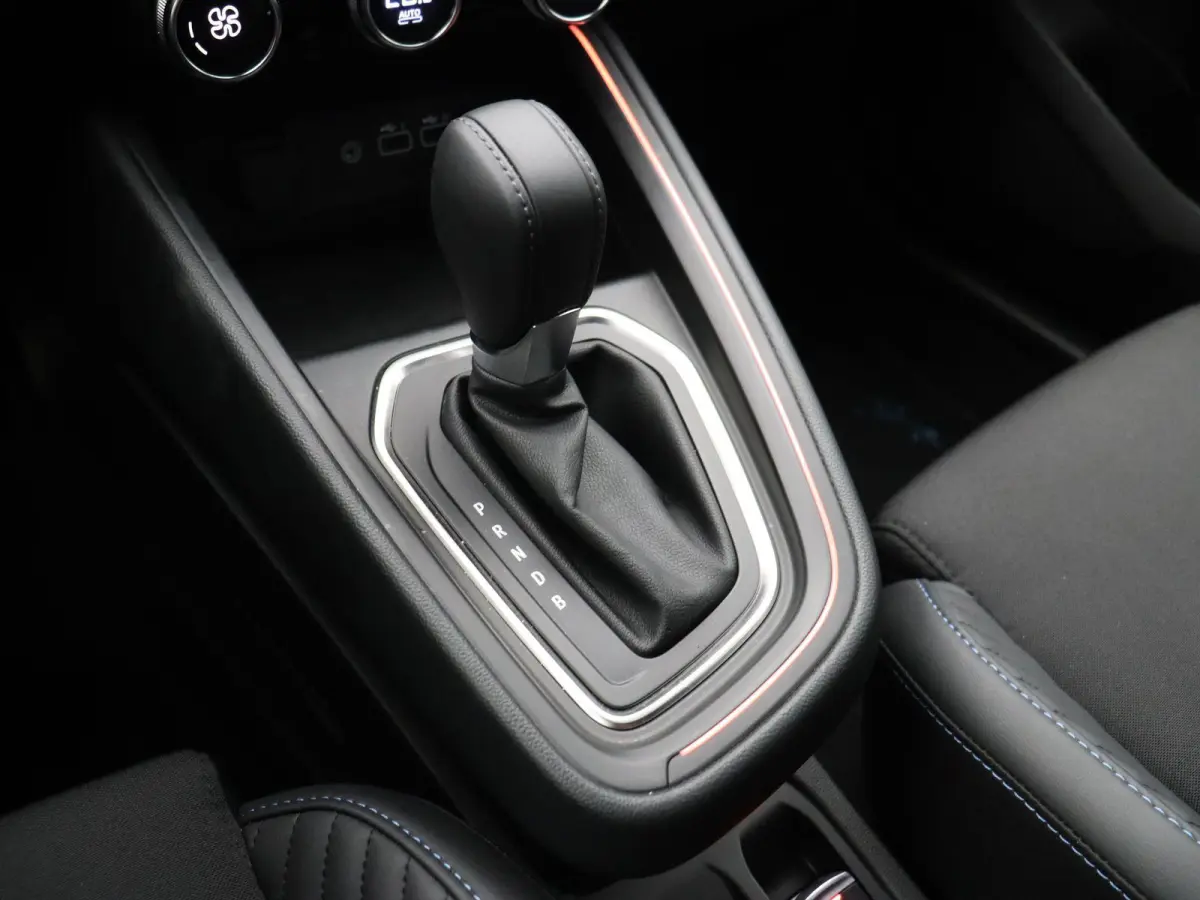 E-Tech Full Hybrid 145pk esprit Alpine | Achteruitrijcamera | Stuur- en Stoelverwarming | Adaptieve Cruise Control |