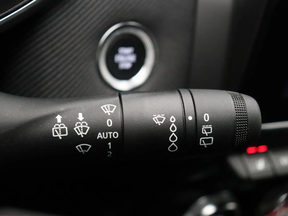 E-Tech Full Hybrid 145pk esprit Alpine | Achteruitrijcamera | Stuur- en Stoelverwarming | Adaptieve Cruise Control |