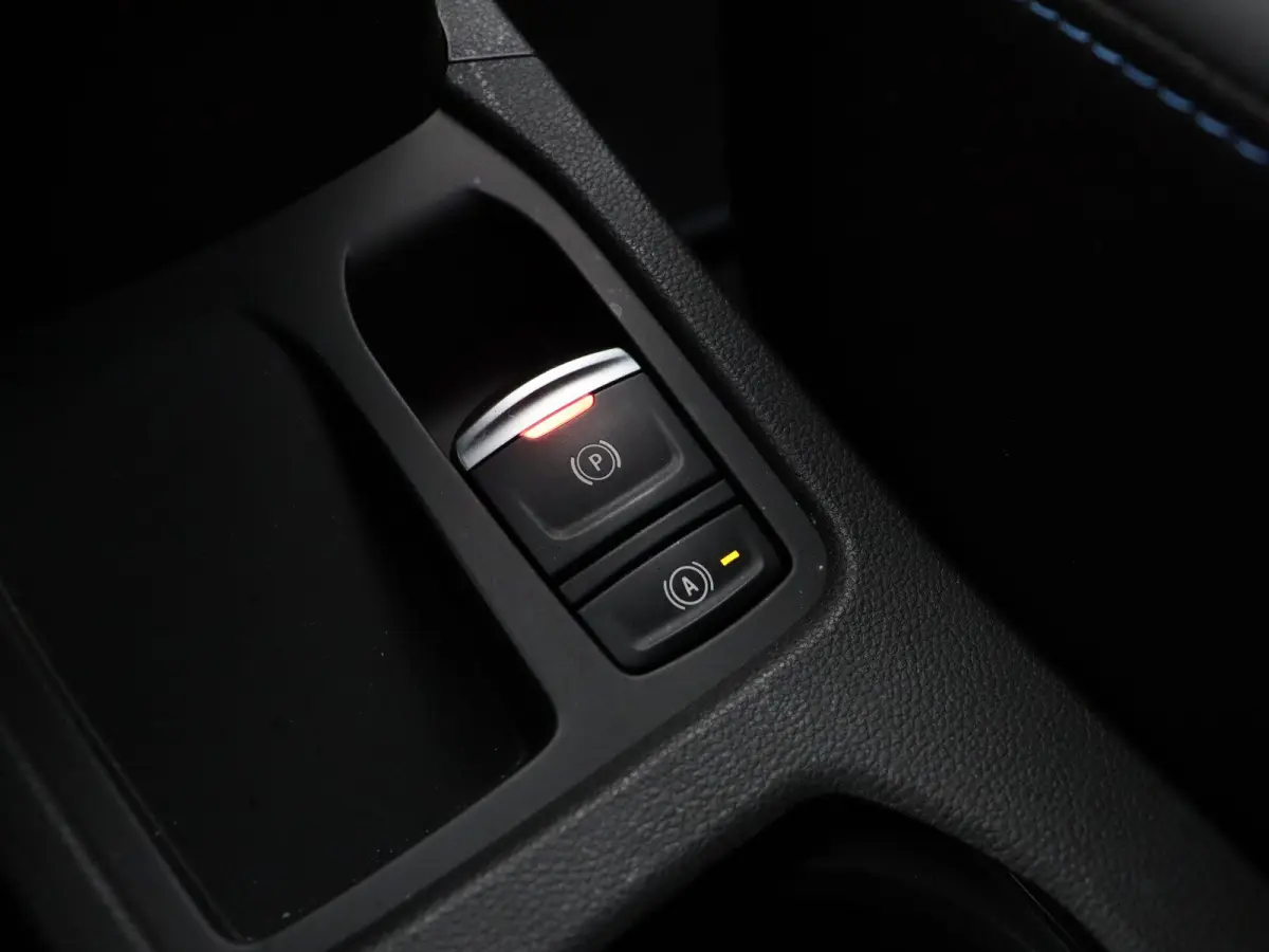 E-Tech Full Hybrid 145pk esprit Alpine | Achteruitrijcamera | Stuur- en Stoelverwarming | Adaptieve Cruise Control |