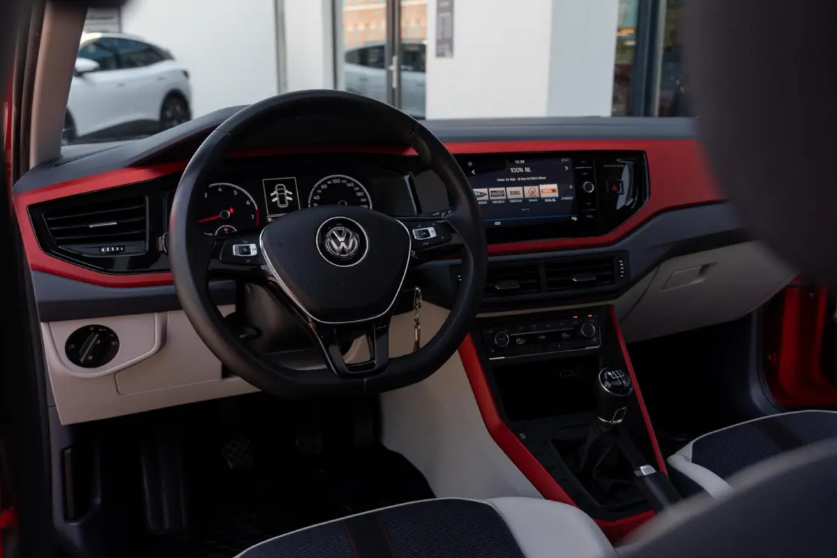 1.0 TSI Beats|Full LED|Panoramadak|CarPlay|Stoelverwarming|Clima|Dealer Onderhouden