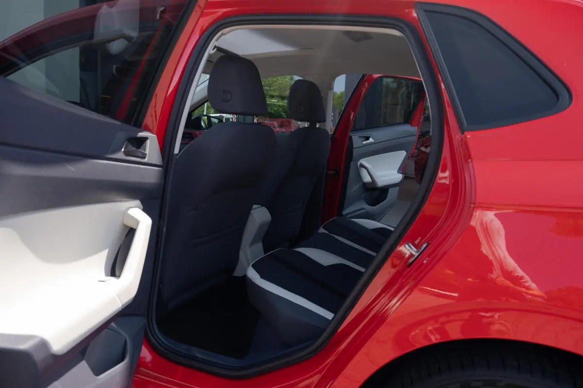1.0 TSI Beats|Full LED|Panoramadak|CarPlay|Stoelverwarming|Clima|Dealer Onderhouden