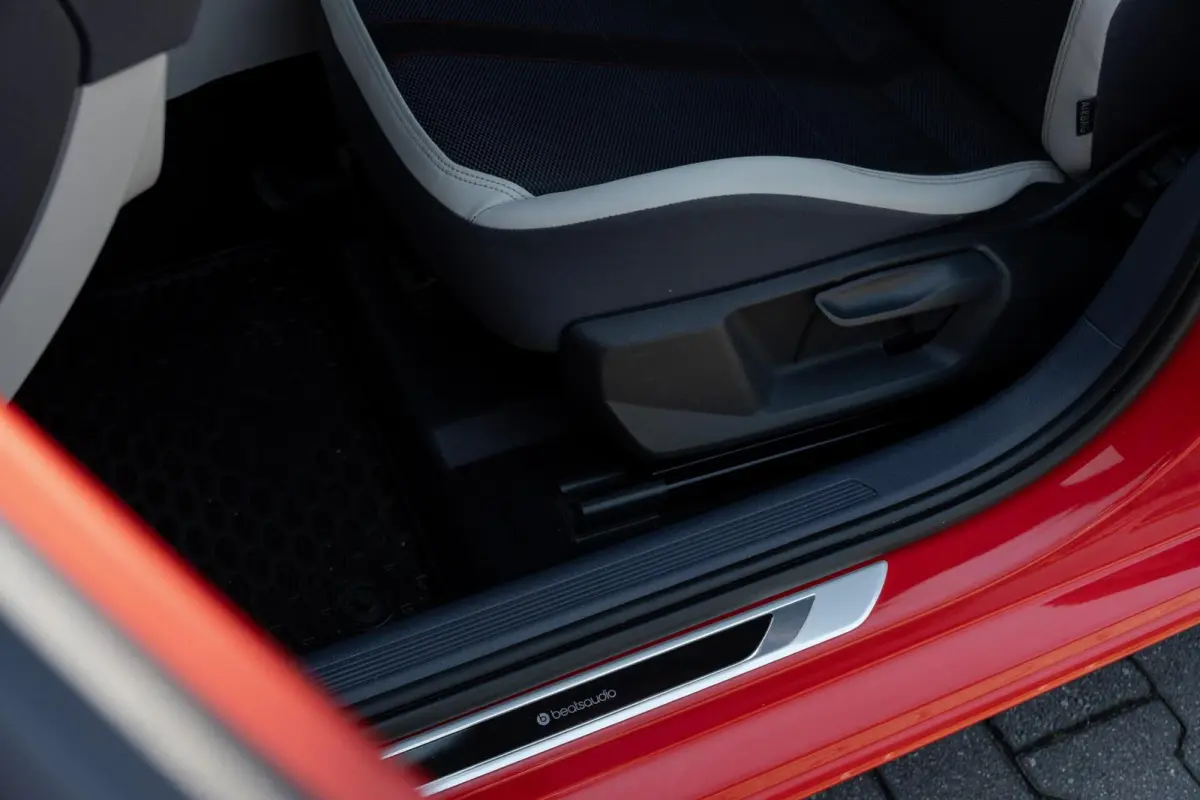 1.0 TSI Beats|Full LED|Panoramadak|CarPlay|Stoelverwarming|Clima|Dealer Onderhouden