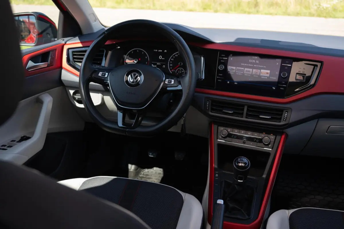 1.0 TSI Beats|Full LED|Panoramadak|CarPlay|Stoelverwarming|Clima|Dealer Onderhouden