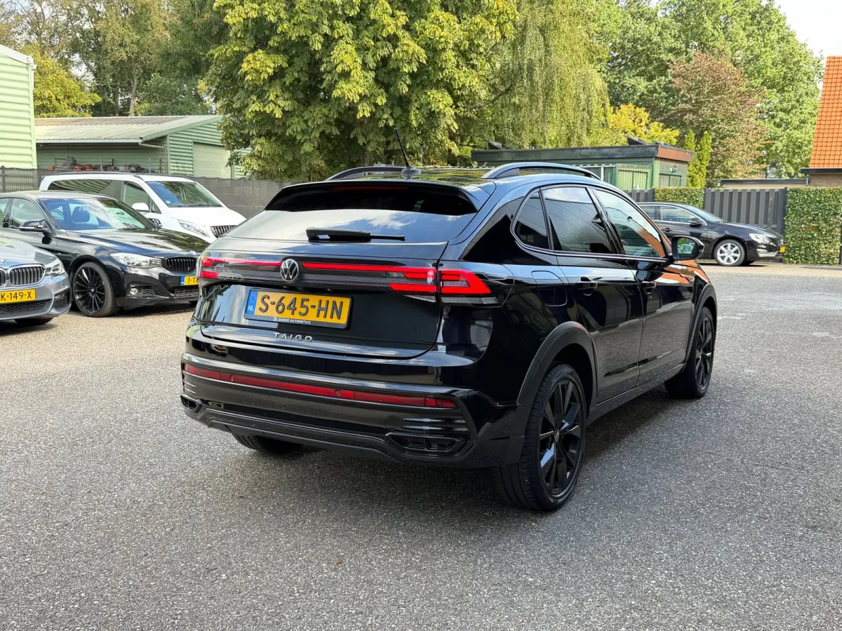 1.5 TSI R-Line IQ Light ACC Camera DSG