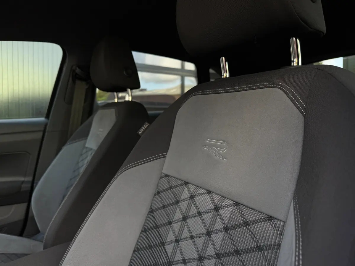 1.5 TSI R-Line IQ Light ACC Camera DSG