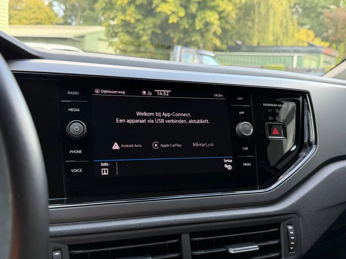 1.5 TSI R-Line IQ Light ACC Camera DSG