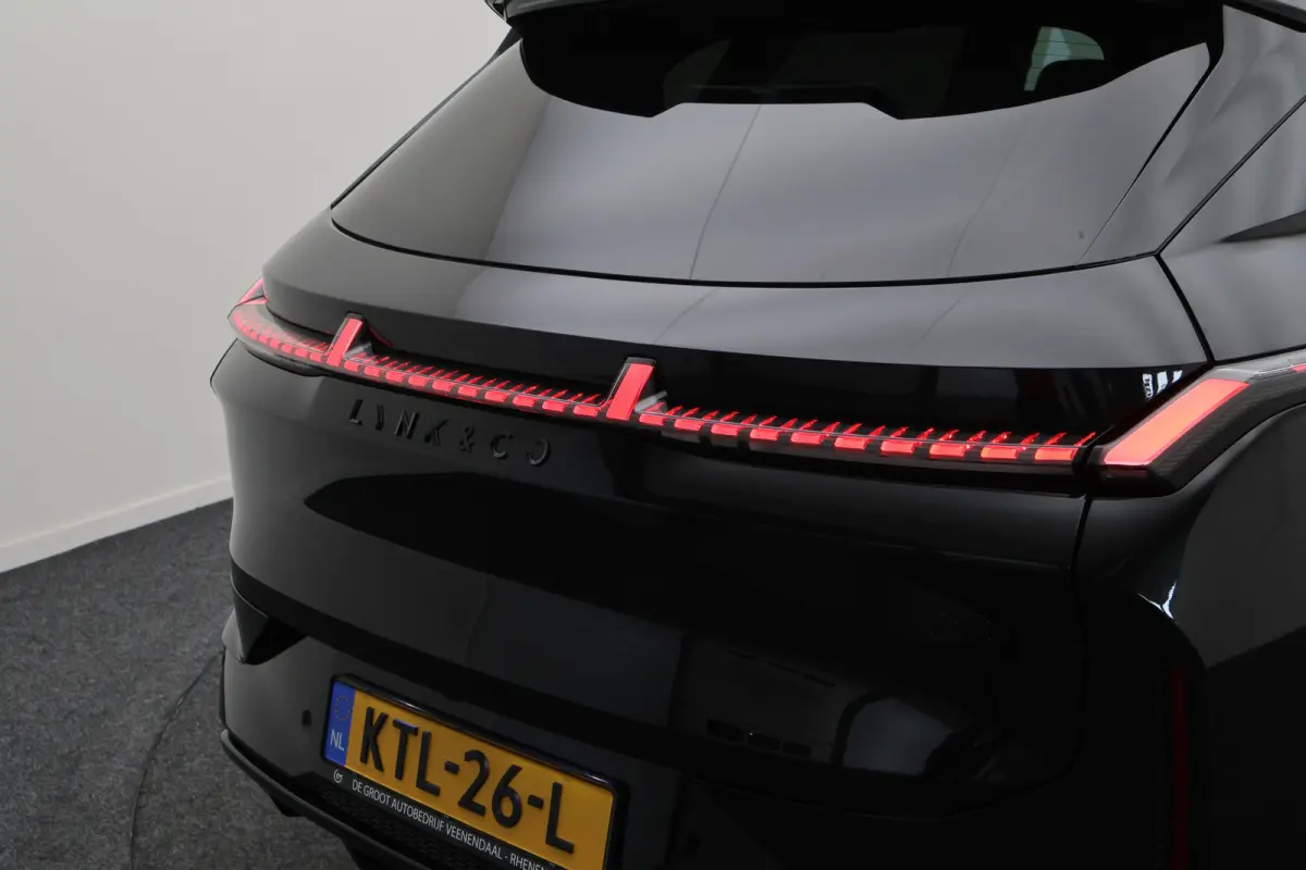 1.5 More Panoramadak, H&K Sound, ACC, 360° Camera, Ventilatie/Massage Stoelen, DAB, 21''